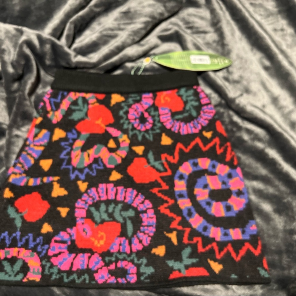 NWT Farm Rio XS Skirt - Picture 2 of 5